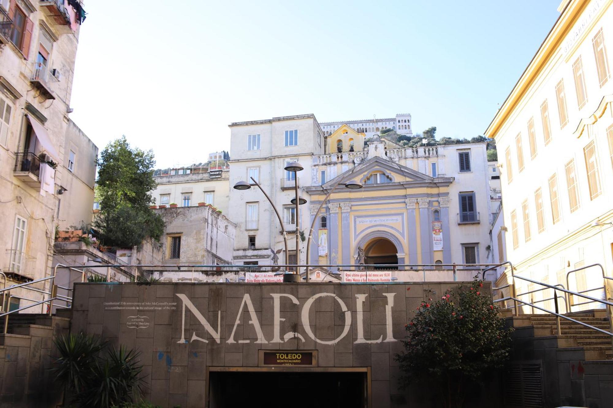 Regina House Apartment Naples Luaran gambar