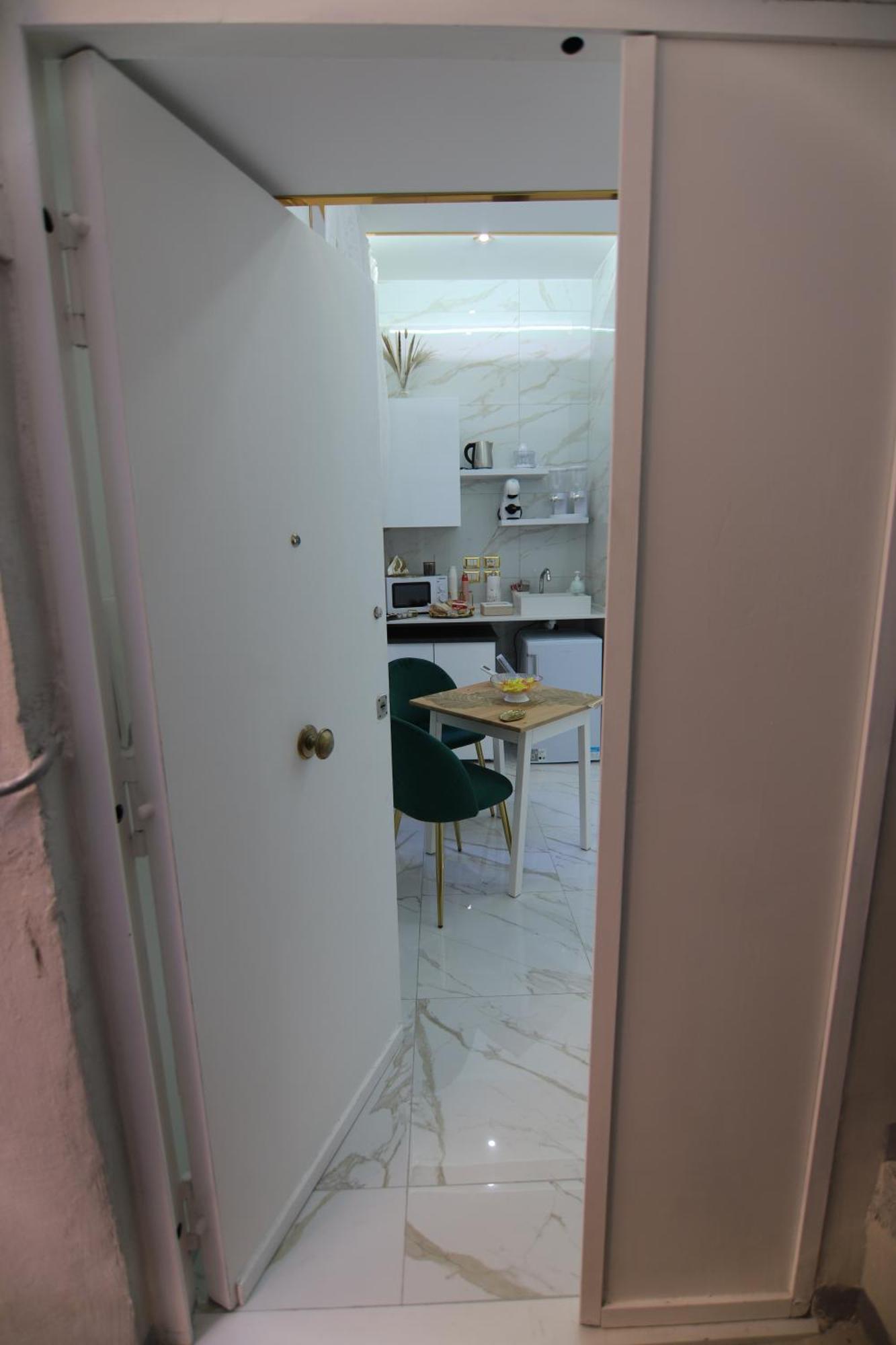 Regina House Apartment Naples Luaran gambar