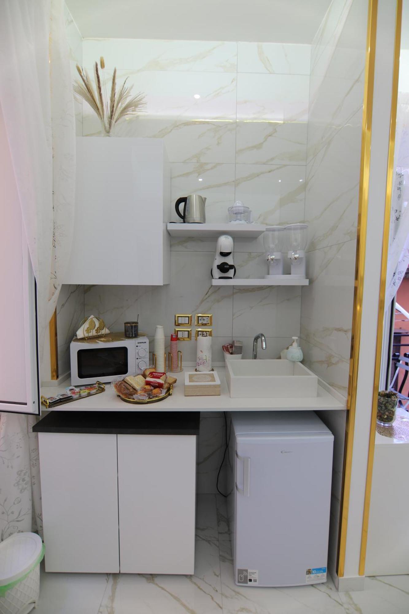 Regina House Apartment Naples Luaran gambar