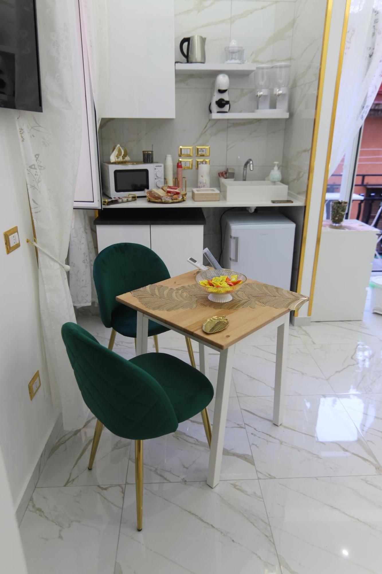 Regina House Apartment Naples Luaran gambar
