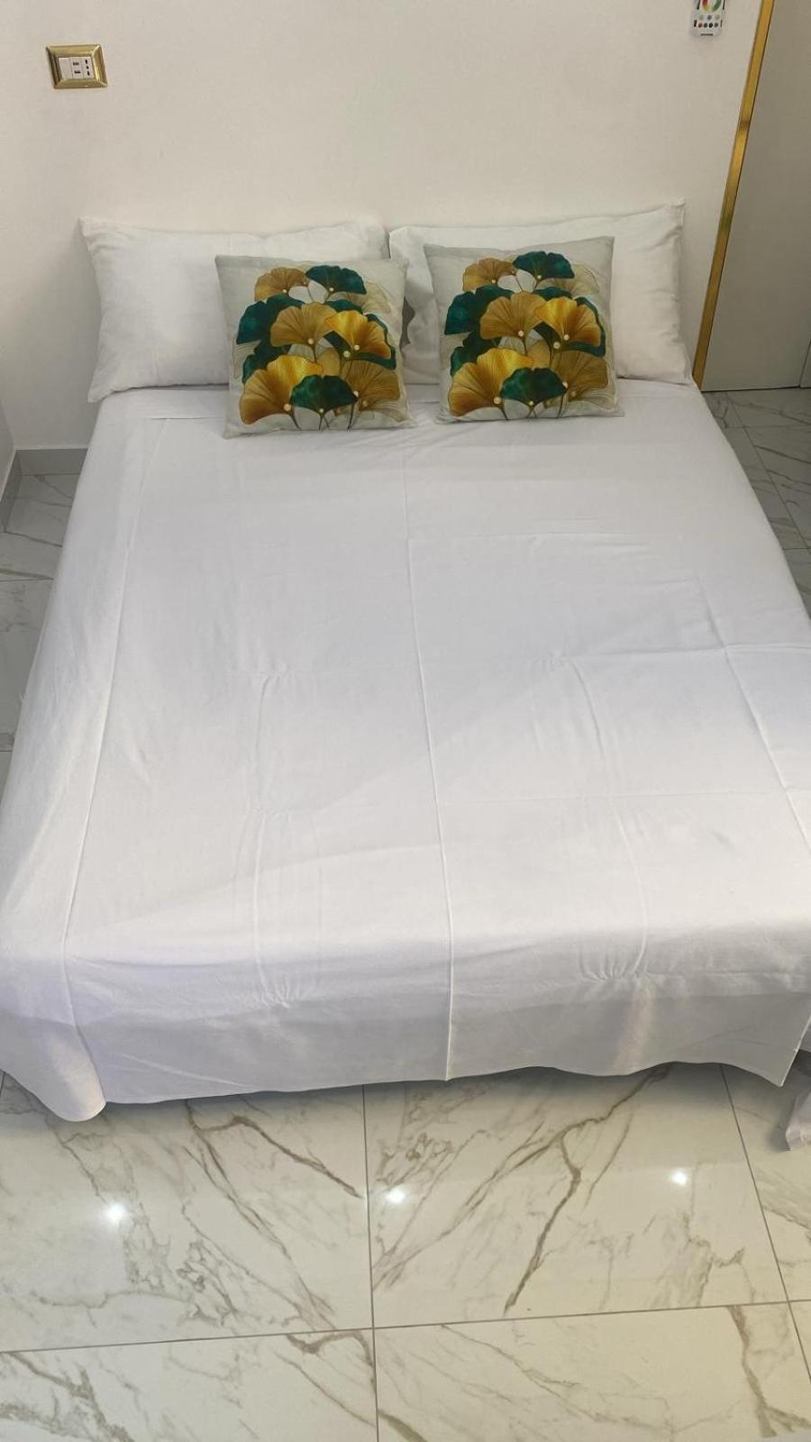 Regina House Apartment Naples Luaran gambar